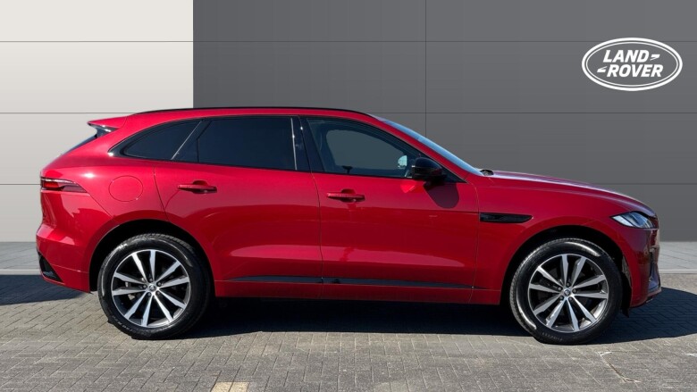 Jaguar F-Pace 2.0 D200 R-Dynamic SE Black 5dr Auto AWD Diesel Estate